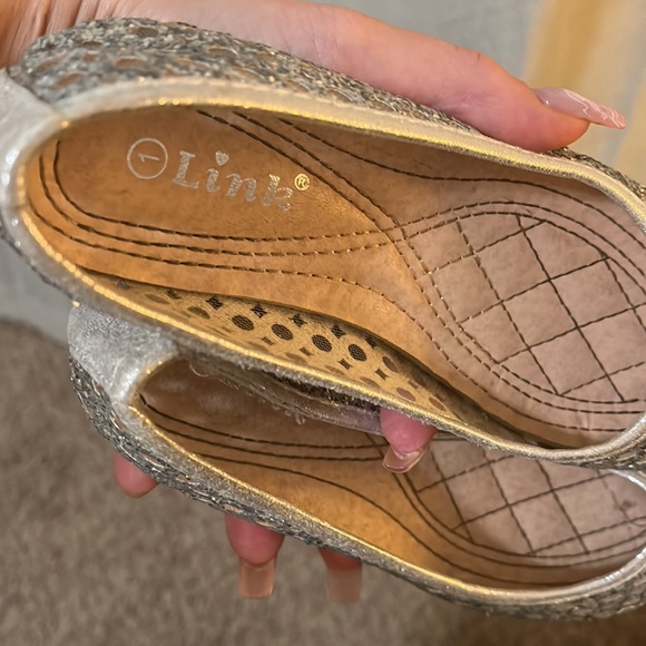 Link Girls Slip on Silver Glitter Ballet Flats Shoes Size 1 - Picture 5 of 7